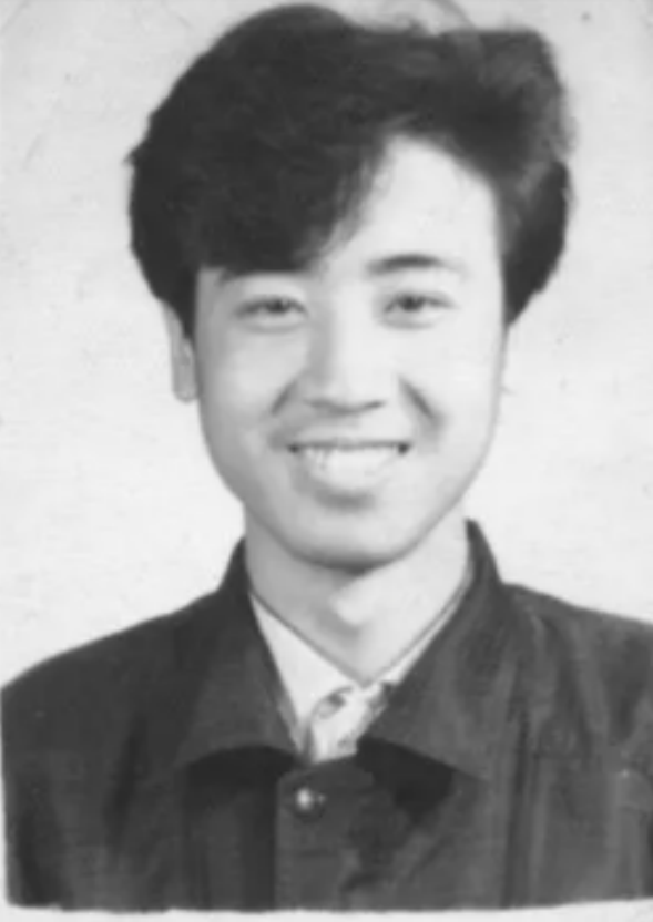 于和伟简历个人资料简介介绍（演员于和伟：与原配相爱30年，我与王丽坤只是单纯的打麻将）