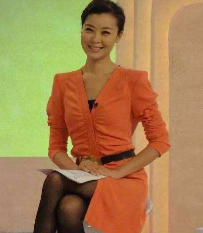 著名演员柯蓝：情路坎坷，我不是黄志忠小三，我也不想结婚