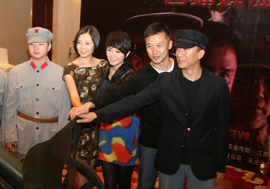 著名演员柯蓝：情路坎坷，我不是黄志忠小三，我也不想结婚