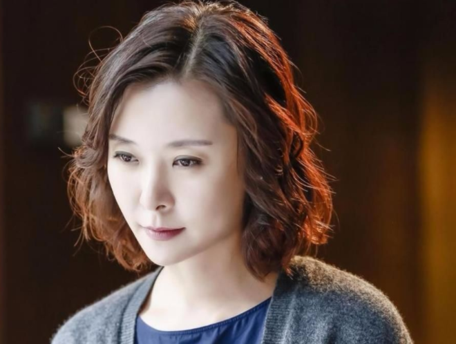 著名演员柯蓝：情路坎坷，我不是黄志忠小三，我也不想结婚
