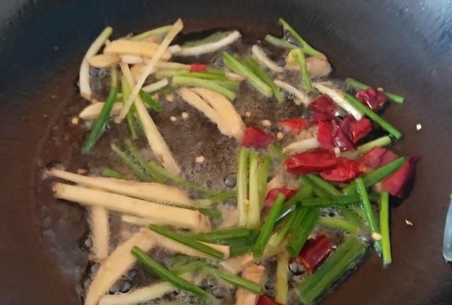 海蟹煮多久最佳时间，海蟹用清水煮需要多长时间？图10