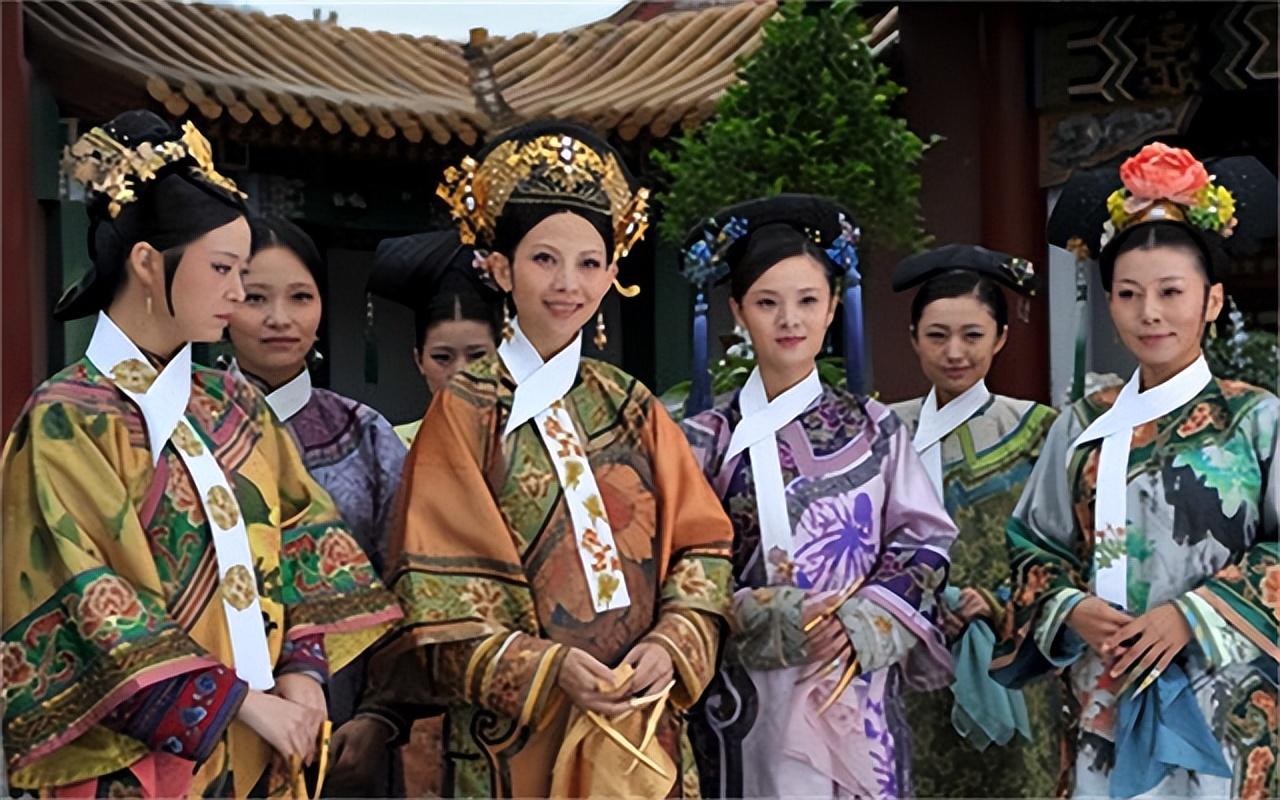顺治皇帝简介及个人资料（顺治皇帝只活了24岁，为何却生下14个子女，他是如何办到的？）