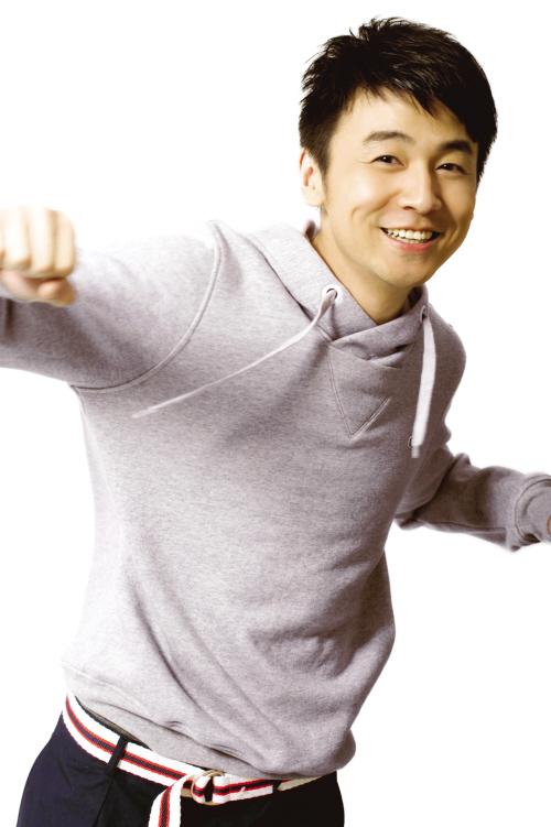 雷佳音个人资料：感谢初恋女友不嫁之恩，那个夜市卖拖鞋的男孩成了！