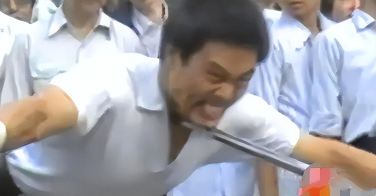 柳传志简历个人资料（柳传志入选小学教材，司马南却“哑火”，他是个怎样的人？）