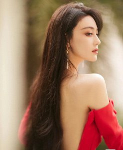 ​性感女神张馨予个人资料