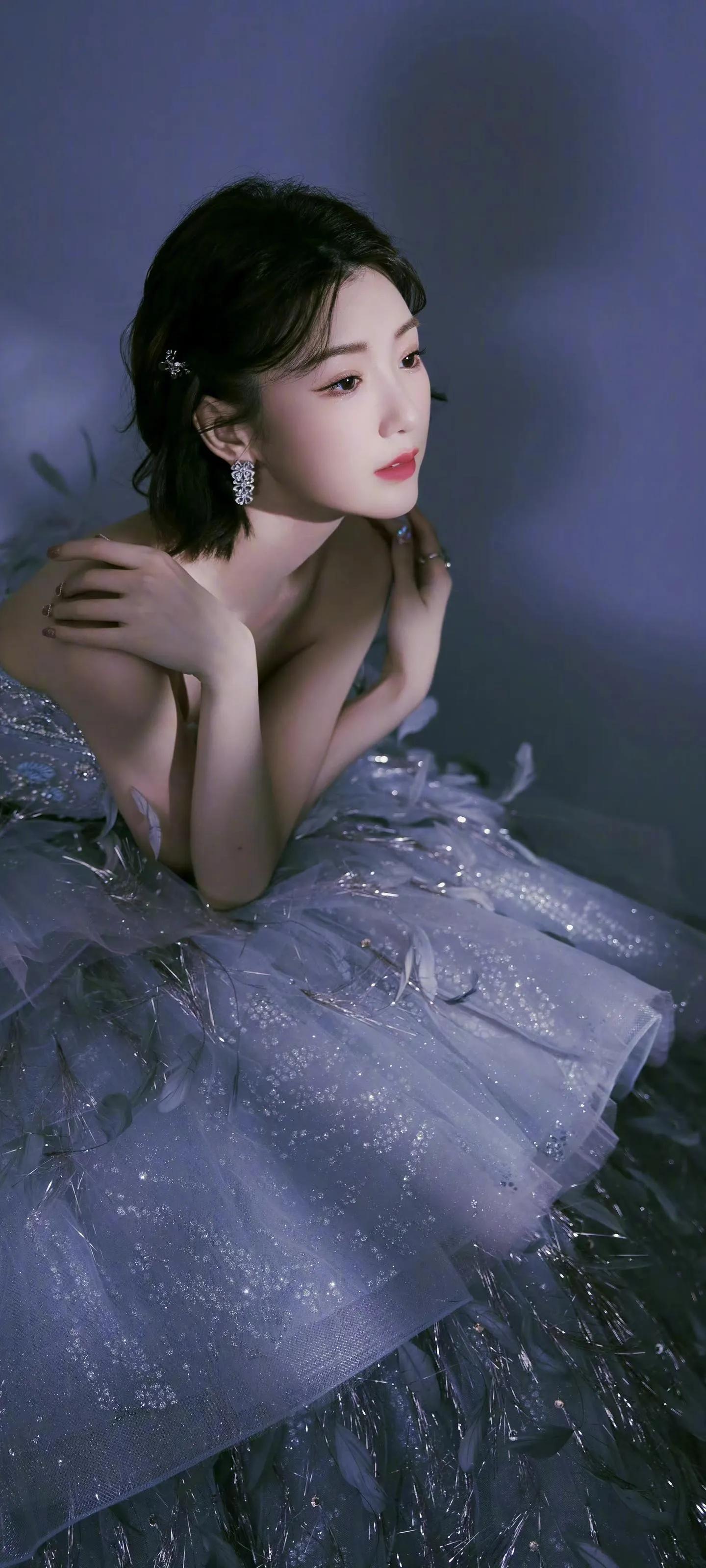 美丽女星-毛晓彤个人资料