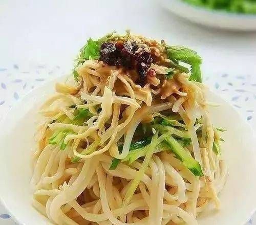凉面的蒜水怎么做 能保存多久呢