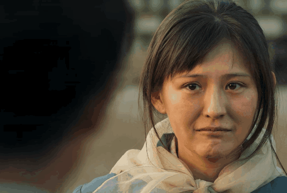 “嫁人即翻身”？比童瑶大17岁的老公王冉，背景到底有多强大？