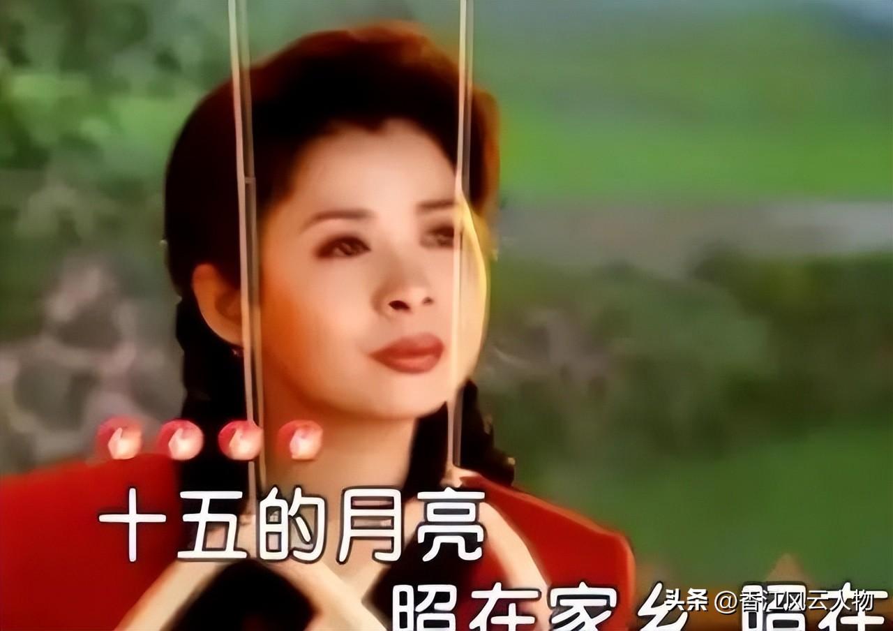 歌星董文华的简历（歌星董文华的个人资料）