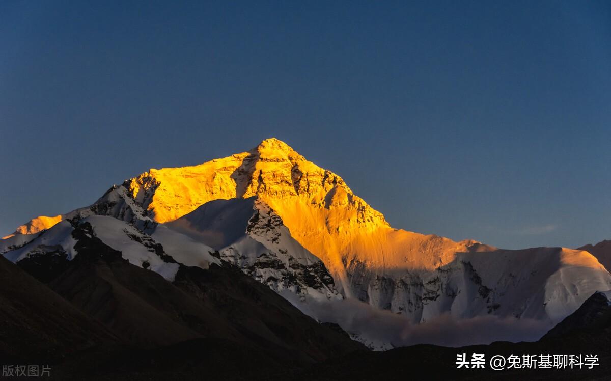 世界最高的山峰(世界最高的山峰前十名)