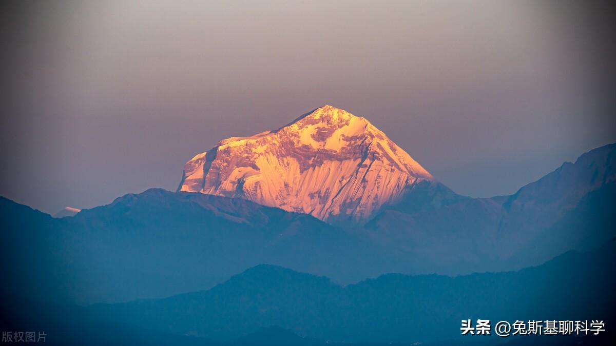 世界最高的山峰(世界最高的山峰前十名)