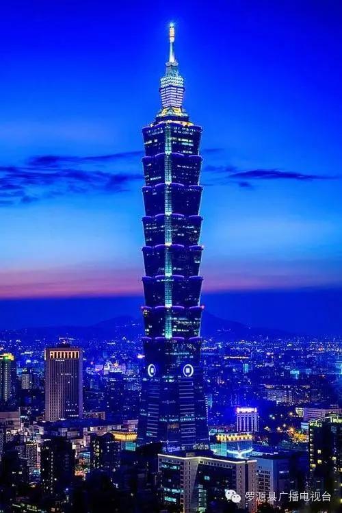 世界最高大楼多少层多少米(哈利法塔介绍)