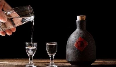 ​68度白酒能喝吗有毒吗？68度白酒好不好