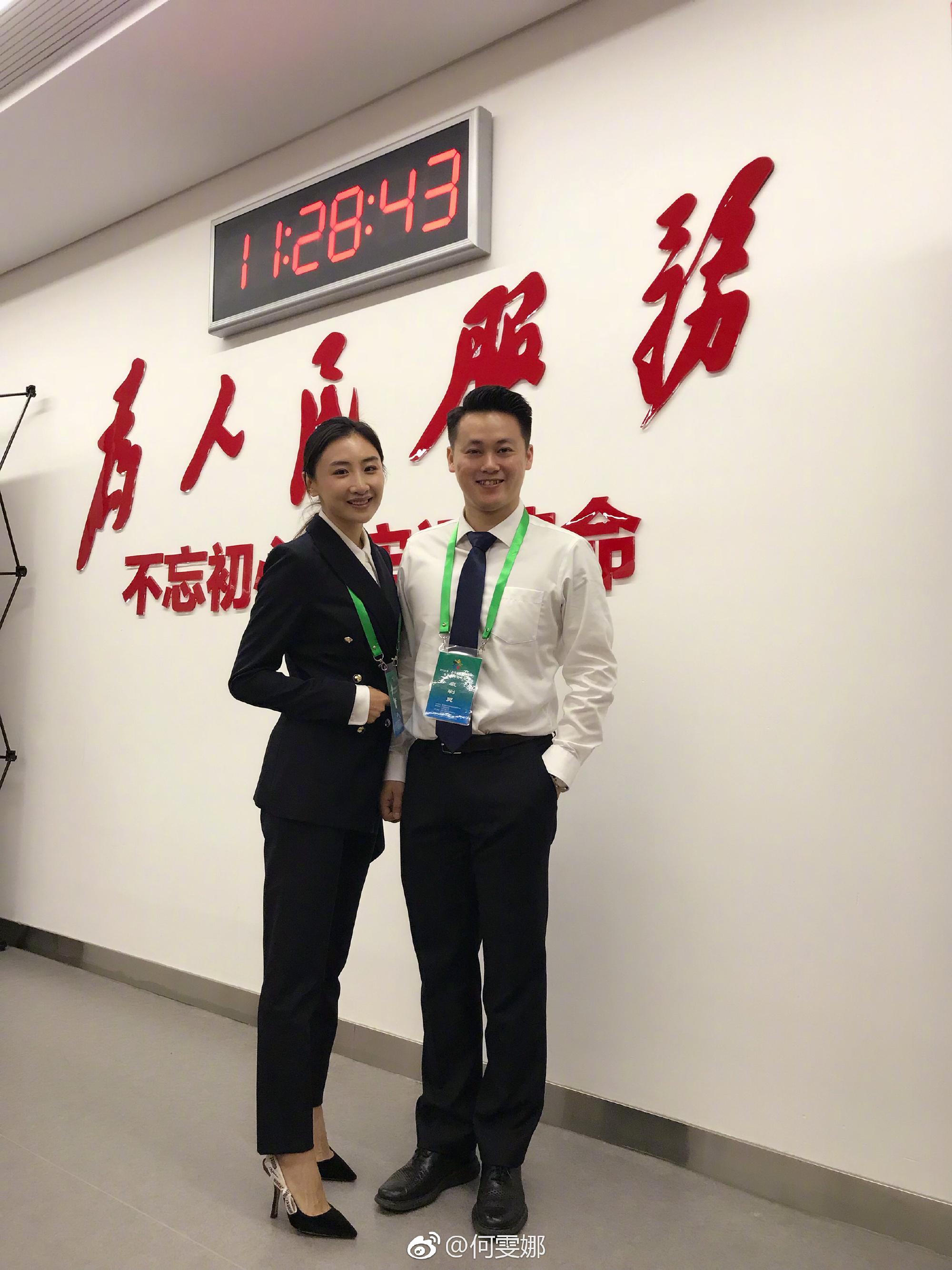 蹦床公主何雯娜：19岁夺奥运冠军，和陈一冰拍婚纱照，现状如何？