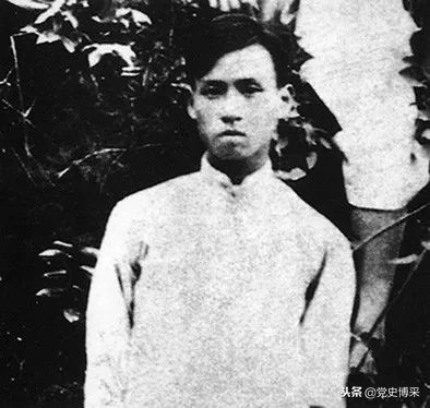 刘少奇一生所担任的职务