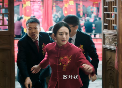 ​老戏骨、实力演员一多，赵丽颖的缺点就被凸显出来了
