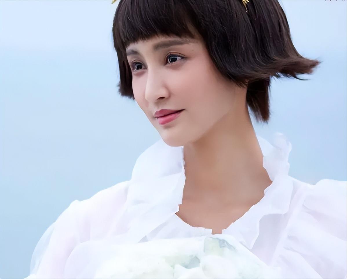 张歆艺结过婚几次：经历3段感情2次婚姻，跟前夫的婚礼还邀请了二婚丈夫袁弘