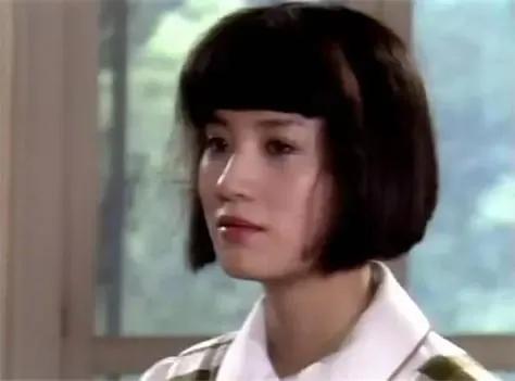 结三次婚，35岁带娃的史兰芽，如今被宠成少女！