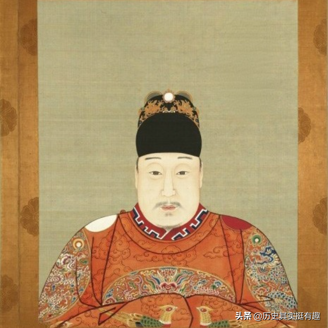 努尔哈赤简介和成吉思汗（一代枭雄爱新觉罗·努尔哈赤，一个能和蒙古王成吉思汗比肩的男人）