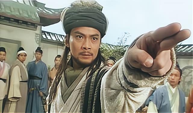乔峰是第几代丐帮帮主(乔峰是汉人还是契丹人)