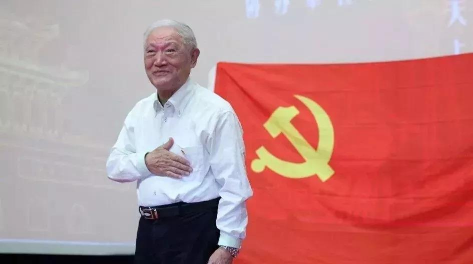 董存瑞的故事简介生平（英雄董存瑞的最后壮举）