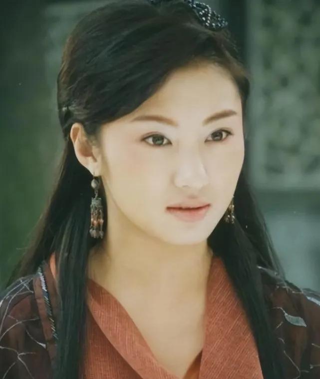 聂远前妻王惠：4年婚姻换来一套房子，值得吗？