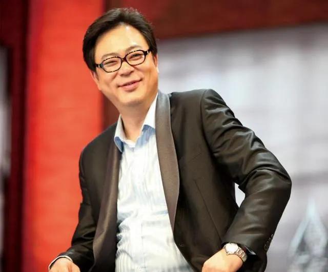 娶小11岁时玮的演员高亚麟，结婚多年无绯闻