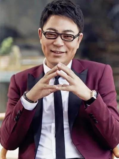 娶小11岁时玮的演员高亚麟，结婚多年无绯闻