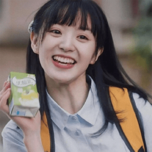 ​和善却有距离感的女孩(女孩和善为什么给人有距离感)