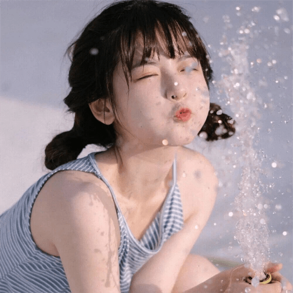 和善却有距离感的女孩(女孩和善为什么给人有距离感)