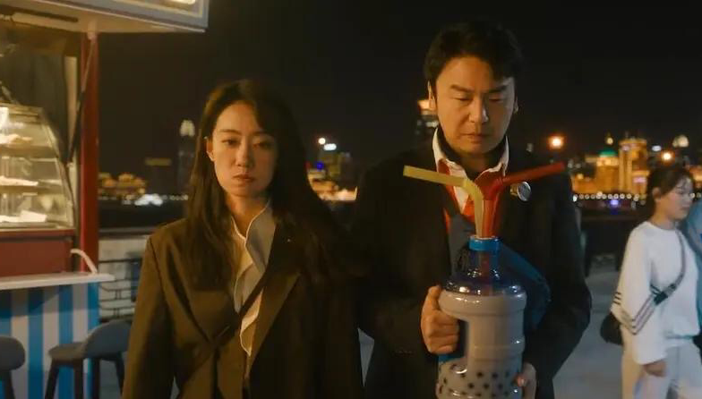 为什么张小斐的颜值，在《交换人生》和《你好李焕英》里不一样？