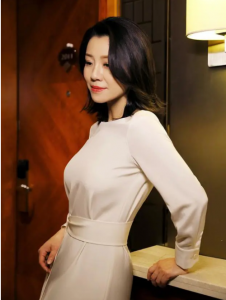 ​刘琳个人资料（曾获“亚洲影后”的刘琳，25岁被挚爱伤害，如今与丈夫恩爱幸福