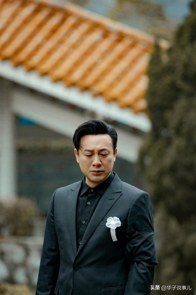 爆红后的张颂文被深扒，意外发现了惊喜，果然是娱乐圈一股清流