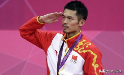 ​林丹正式告别宣布退役原因，妻子谢杏芳动情回应 一代传奇终落幕