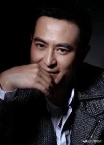 ​张嘉译第三任妻子（张嘉译两任妻子各有千秋）