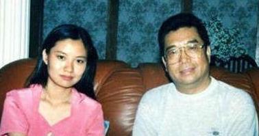 被儿子拉下水的李双江（继狱中儿子戴手铐出席李双江葬礼后）(8)