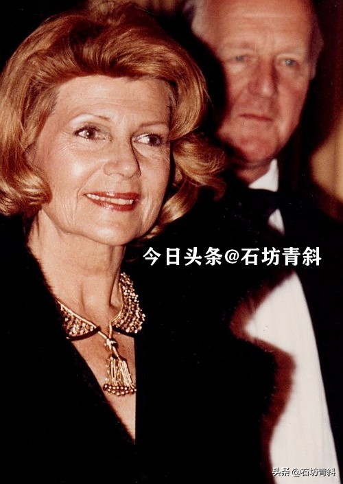 死后三天才被发现，“爱神”丽塔·海华斯悲惨的晚年生活