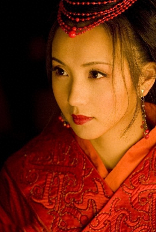 姓陈的4位女星，个个都是女神，你最喜欢谁？