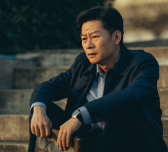 ​李健个人资料及简历（演员李健：19岁出道，娶中学初恋为妻，42岁因《狂飙》爆