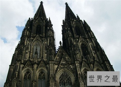 世界上最著名的哥特式建筑排行，感受西方最古老的哥特式建筑
