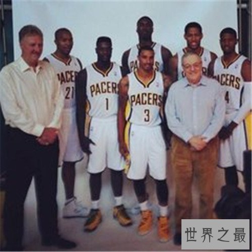 世界十大篮球明星排行榜，乔丹勇夺第一名