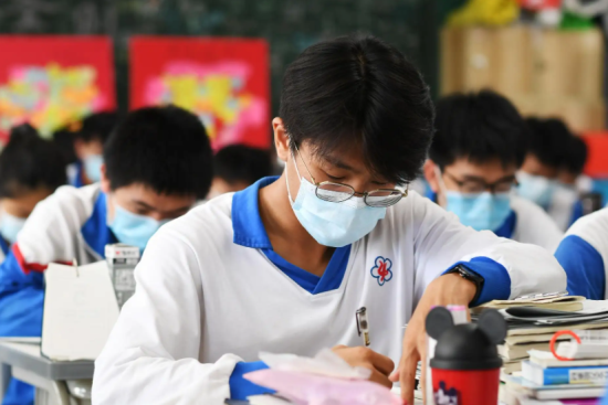 0大热门专业排行榜，人工智能独占鳌头，有你喜欢的吗"
