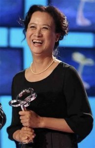 ​演员柏寒个人资料：一生苦难连连，命运悲惨，临终将儿子托付给海清