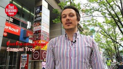 ​老外探秘日本网吧！18禁漫画免费看、饮料免费喝