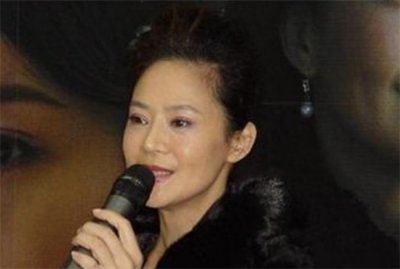 ​俞小凡个人资料：丈夫出轨两次，为孩子坚决不离婚，被骗800万