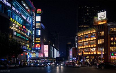 ​想知道开一家台球厅到底需要多少钱，能赚钱吗？