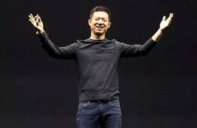 ​贾跃亭人物介绍：把一手烂牌打成王炸的商业奇才，出走5年的他能翻身吗？