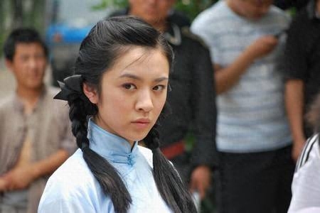 新版《情深深雨蒙蒙》来袭，看到主演阵容后，网友：不输老版