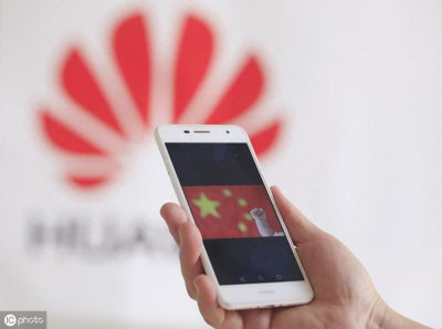 ​“华为”手机外出没电了？1招教你自动补电！救急神技