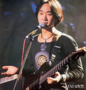 ​中国好声音黄家驹模仿者现身 引无数粉丝集体怀念昔日偶像